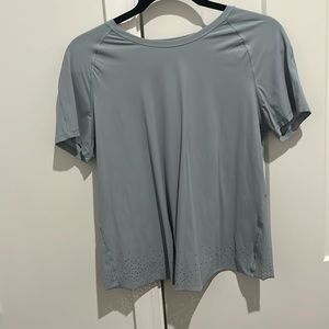 Lululemon cross back athletic shirt